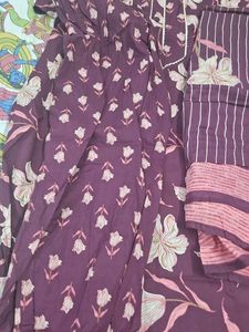 Pillzo Set With Dupatta