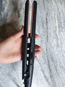 Mary Jo K Hair Straightener
