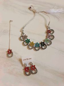 New Elegant Jewellery Set