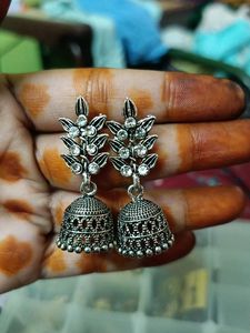 2 Set Of Oxidised Jhumka