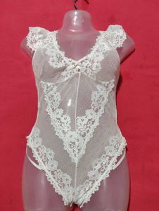White Floral Lace Bodysuit Size: M