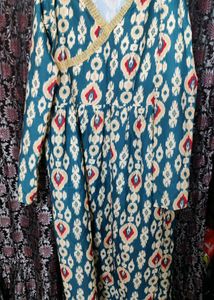 Green Ethnic Print Full Sleeves Kurti