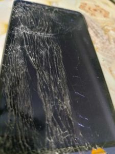 Cracked Phone - Parts Only