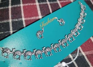 Camel Necklace Set