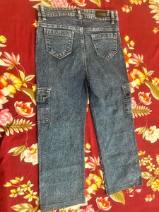 Wide leg jeans