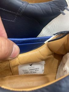 Stylish Blue &amp; White Leather Sneakers