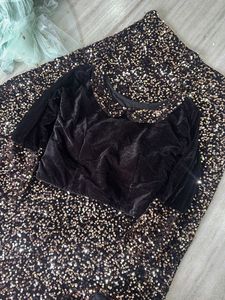 Sequin Lehenga Choli Set (M)