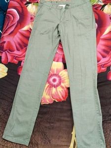 Brand New Pant 30"
