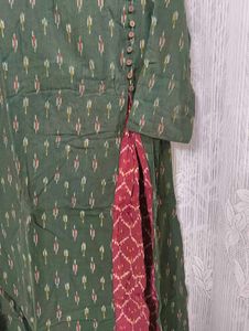 Melange Green Ikat Kurti – Side Slit Pattern | Siz