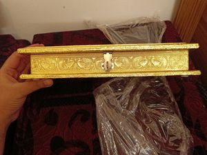 Golden Jewelry/dryfruit Multipurpose Box For Sale