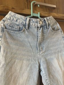 Light Wash Denim Jeans