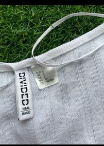 H&amp;M Crop Top