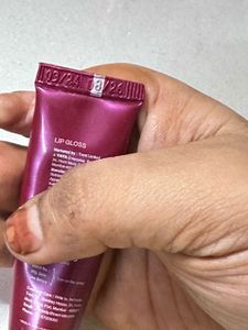 Zudio Plump Tingling Lip Gloss