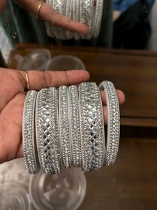 PRETTY WHITE STONE BANGLES