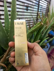 Lakme Perfect Radiance Day Cream