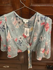 Sera Floral Tie-Front Crop Top