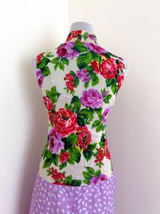 VINTAGE FLORAL TURTLENECK