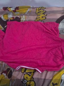 Zoom University Graphic Tee crop top