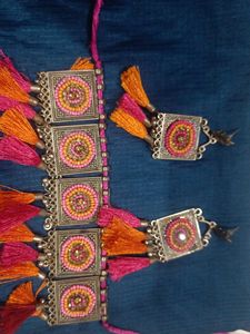 Earings And Necklace Set