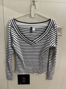H&amp;M Divided Top