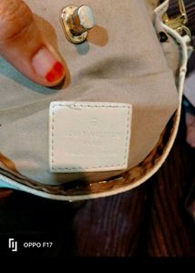 Louis Vuitton White Slingbag