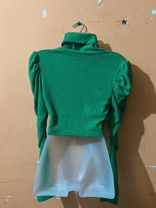 Green Ribbed Turtleneck Top
