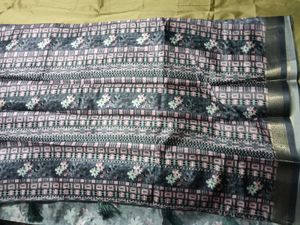 Floral Print Saree with SilverJariBorder+UnstitchB
