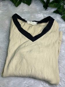 Ribbed V-Neck Top
