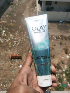 Olay Luminous Brightening Foaming Cleanser