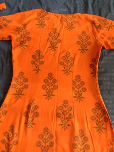 LIBAS KURTA FOR WOMEN (30-32)