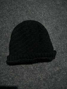 Black Premium Q Beanie
