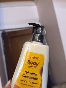 Plum Vanilla Caramello Body Lotion