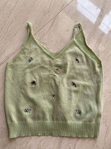 pinteresty pastel green top