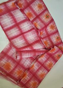 Elegant Pink Checked Saree