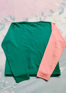 Colorblock Graphic Sweatshirt Top