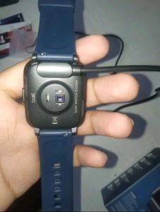 Boat smartwatch (unused) 40% discount....
