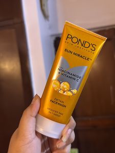 Ponds Detan Face Wash