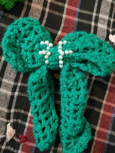 Green Crochet Hair Bow