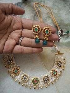 Elegant Pearl & Gemstone Necklace Set