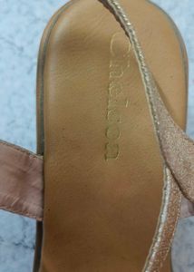Stylish Glittery Sandals✨