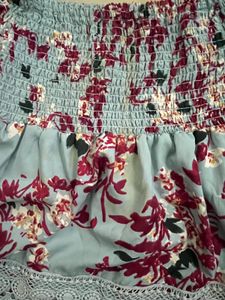 Floral Off-Shoulder Top - FREE SHIPPING!!