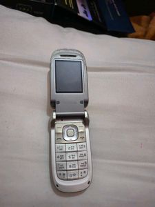 Nokia Flip 2760
