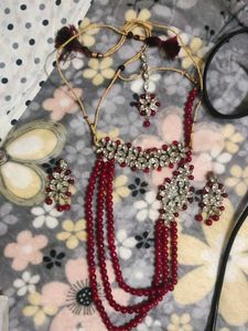 Indian Jewelry Set - Necklace, Earrings, Tikka
