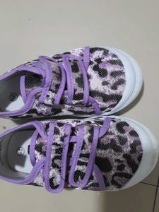 Cutewalk Baby Shoes Velcro Purple Shimmery
