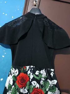A Beautiful Long Frock/dress With 3D Print Design.