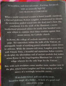 Angels &amp; Demons - Dan Brown