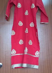 Red Kurta