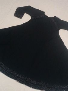 New Abaya With White Stones