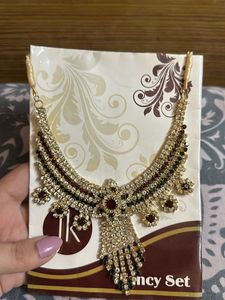 Necklace Set