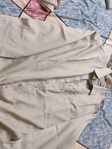 Men's Casual Button-Down Shirt